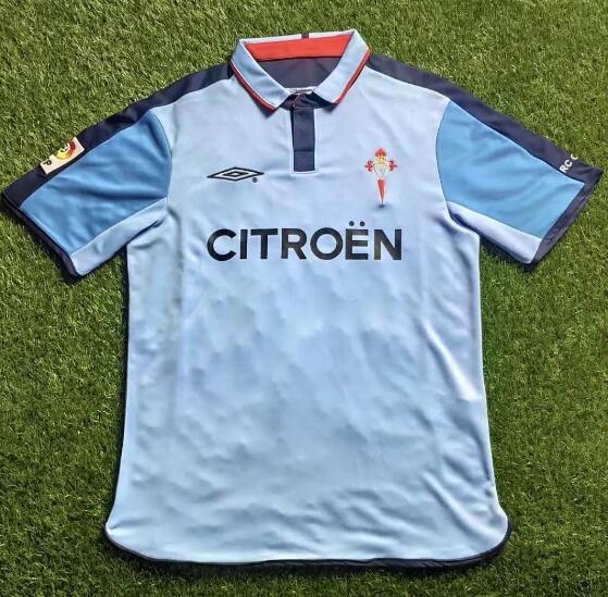 2002-04 Celta Vigo Retro Home Kit Soccer Jersey